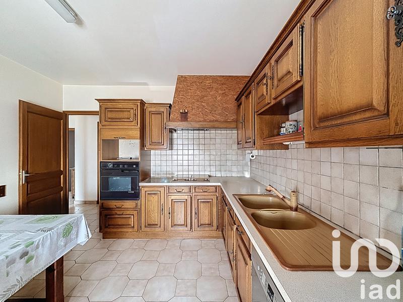 Maison - 270 m² - 7 pièces