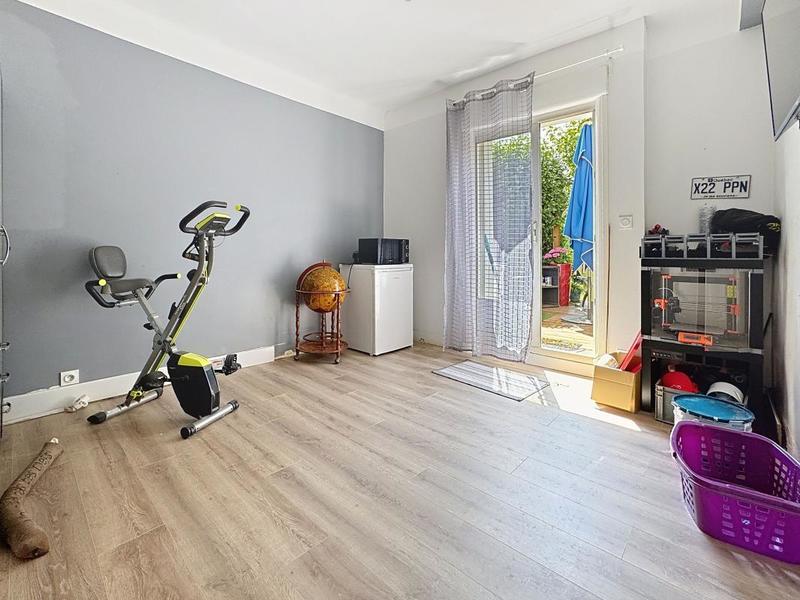 Maison - 153 m² - 5 pièces