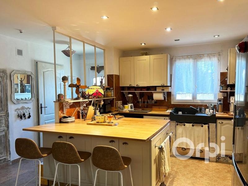 Maison - 84 m² - 5 pièces