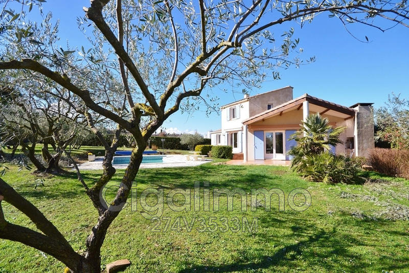 Maison - 140 m² - 10 pièces