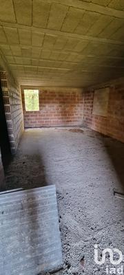 Maison - 200 m² - 8 pièces