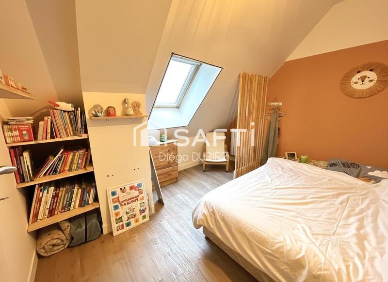 Maison - 95 m² - 5 pièces