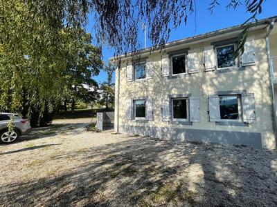 Duplex - 140 m² - 6 pièces