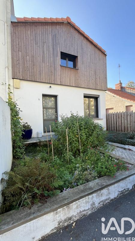 Maison - 91 m² - 4 pièces