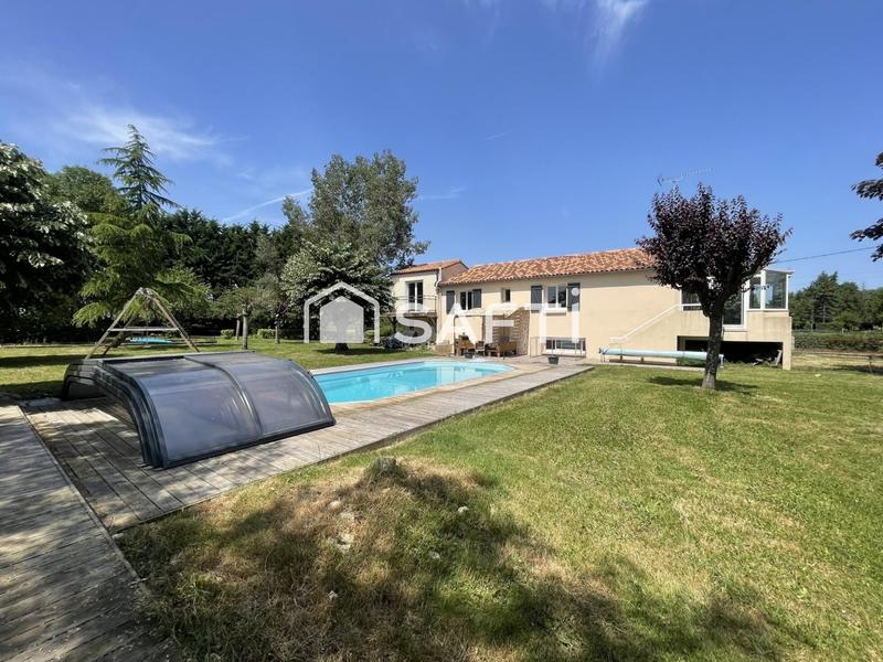 Maison - 150 m² - 6 pièces