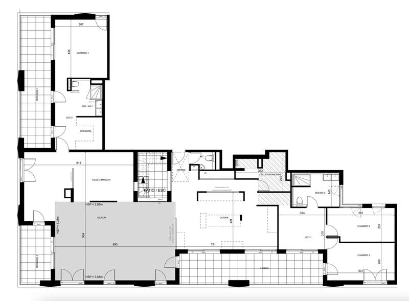 Appartement - 220 m² - 5 pièces