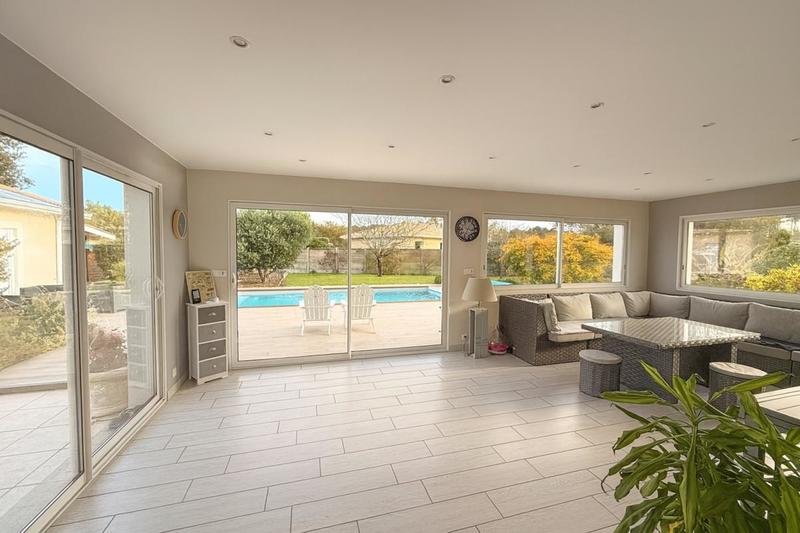 Maison - 135 m² - 6 pièces