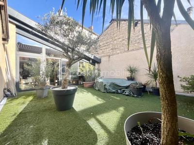 Appartement - 140 m² - 4 pièces