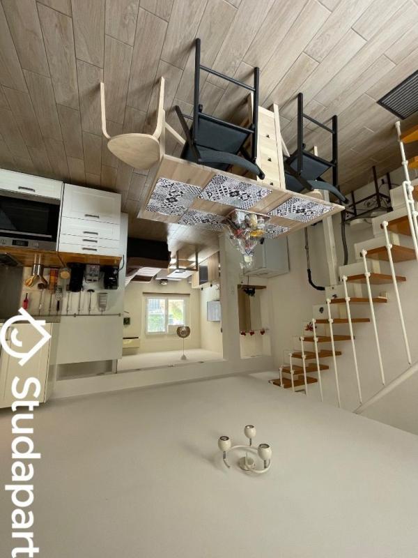 Chambre - 8 m² - 1 pièce