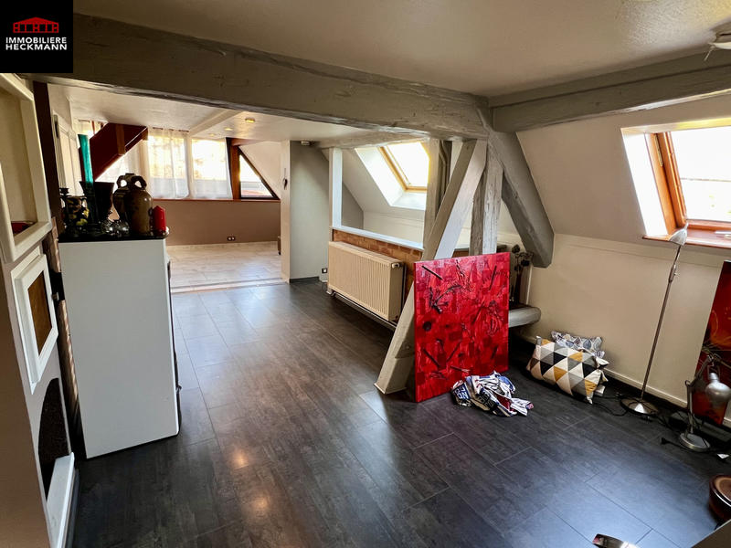 Appartement - 105 m² - 6 pièces