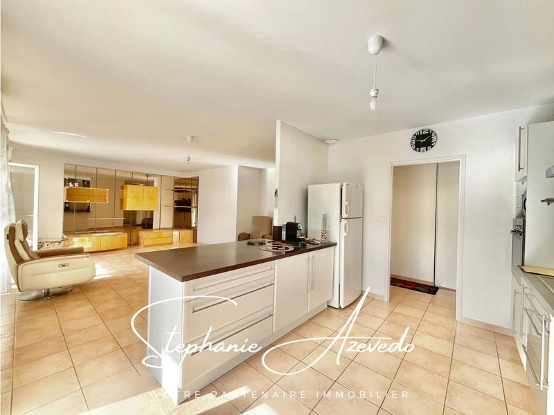 Villa - 90 m² - 4 pièces