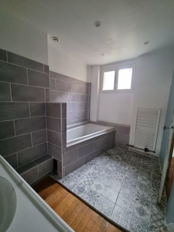 Maison - 123 m² - 7 pièces