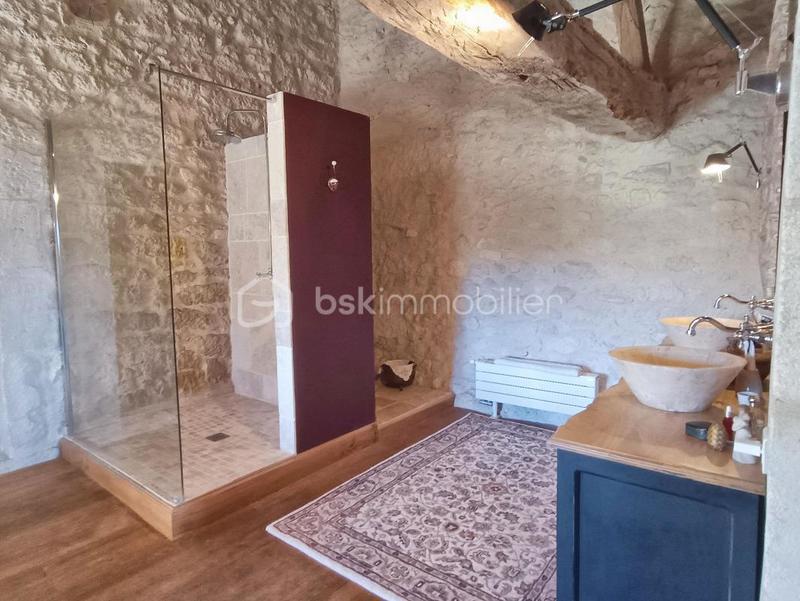 Demeure - 321 m² - 10 pièces