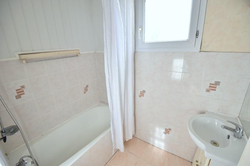 Maison - 87 m² - 9 pièces