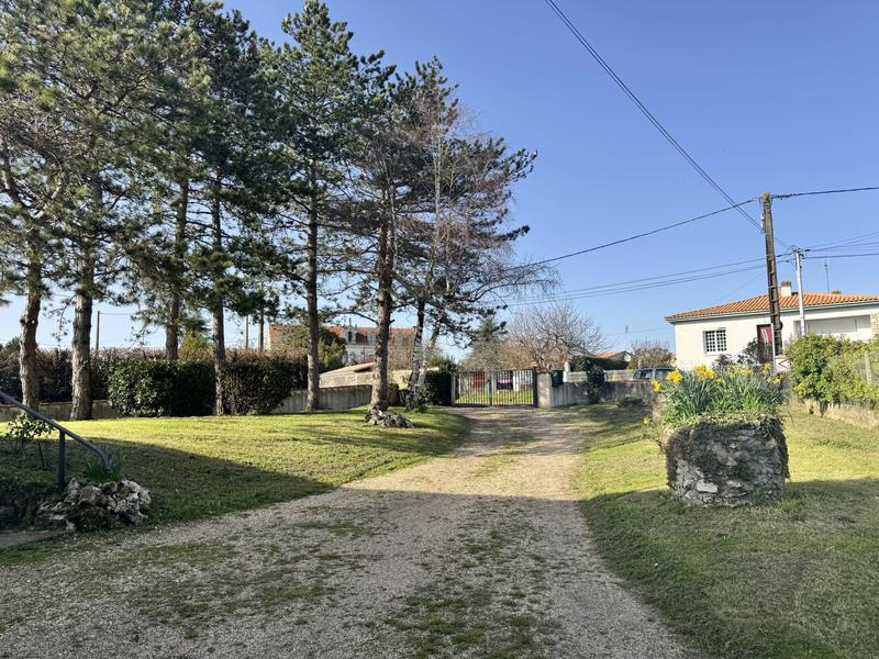 Maison traditionnelle - 154 m² - 6 pièces