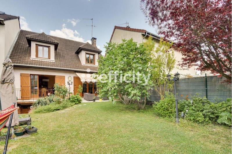 Pavillon - 134 m² - 5 pièces