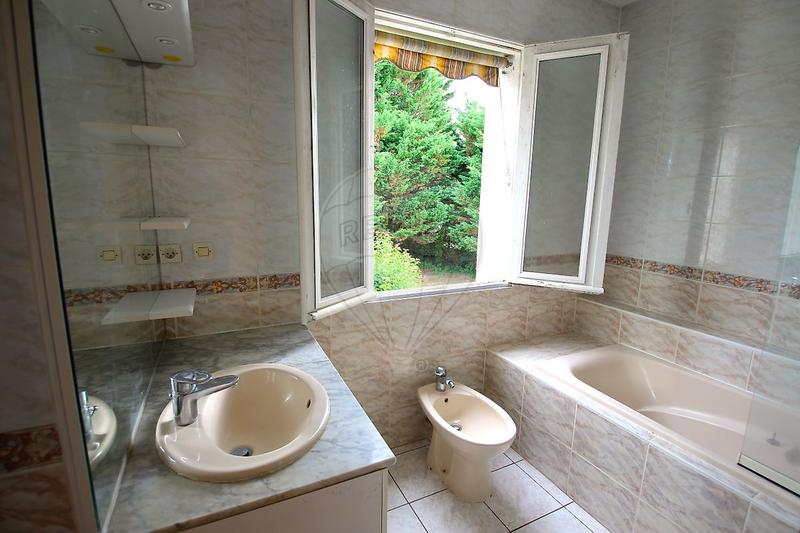 Maison - 88 m² - 3 pièces