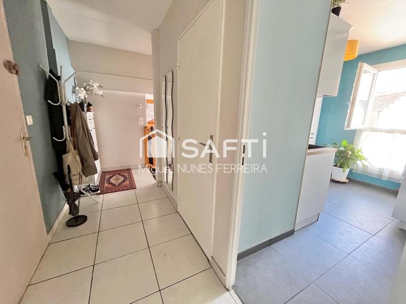 Appartement - 104 m² - 5 pièces