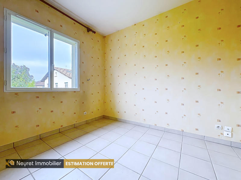 Maison - 105 m² - 5 pièces