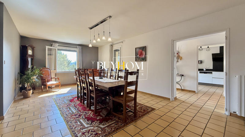 Maison - 145 m² - 4 pièces