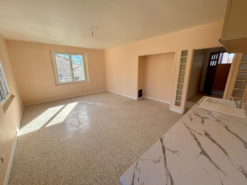 Appartement - 60 m² - 2 pièces