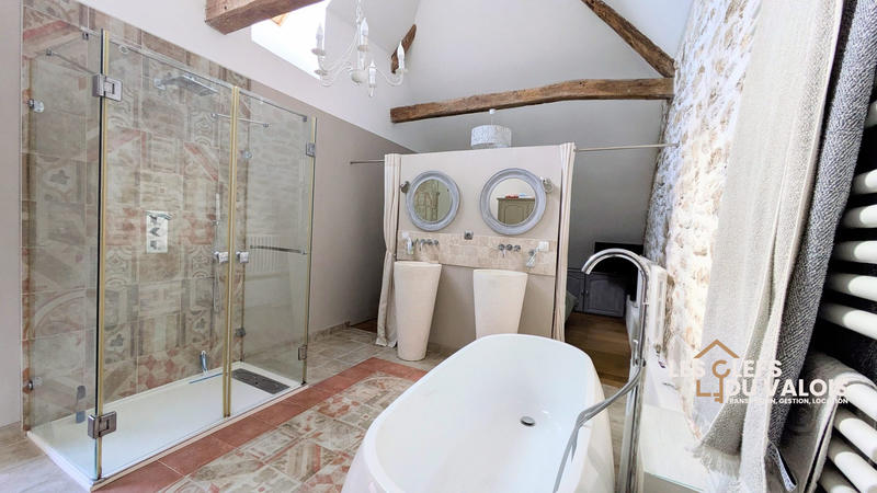 Maison ancienne - 177 m² - 6 pièces