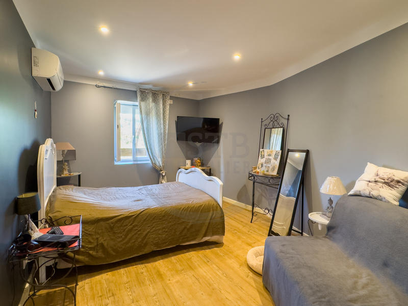 Maison de village - 145 m² - 5 pièces