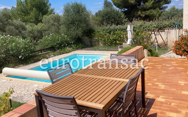 Maison - 137 m² - 4 pièces