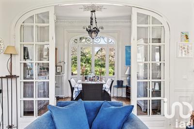 Maison - 171 m² - 6 pièces