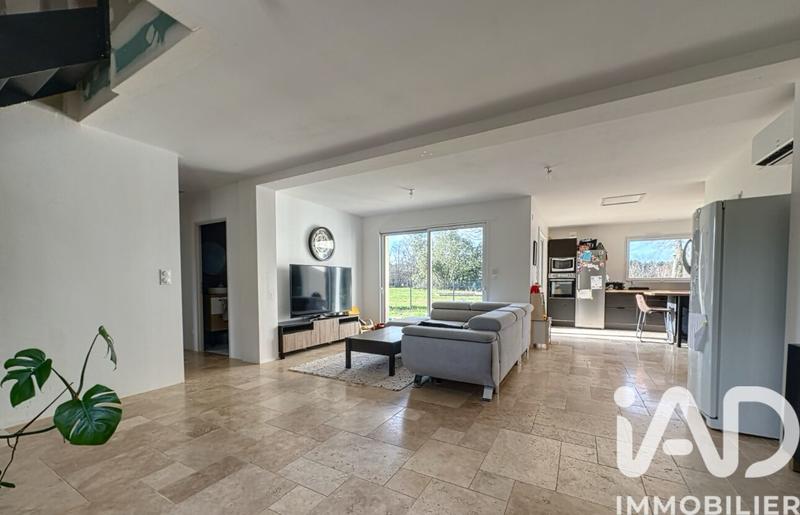 Maison - 137 m² - 6 pièces