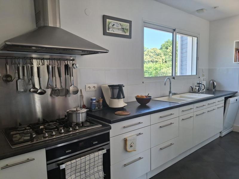 Pavillon - 170 m² - 8 pièces