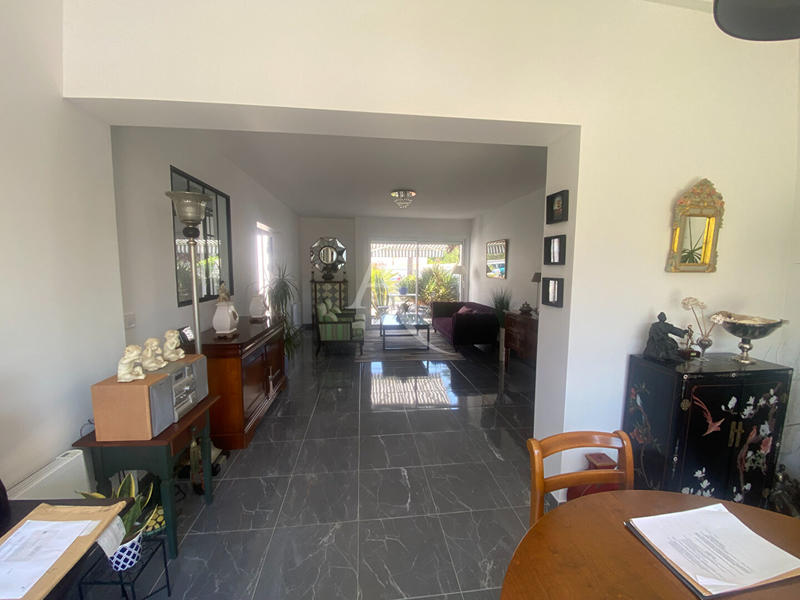 Maison - 94 m² - 5 pièces