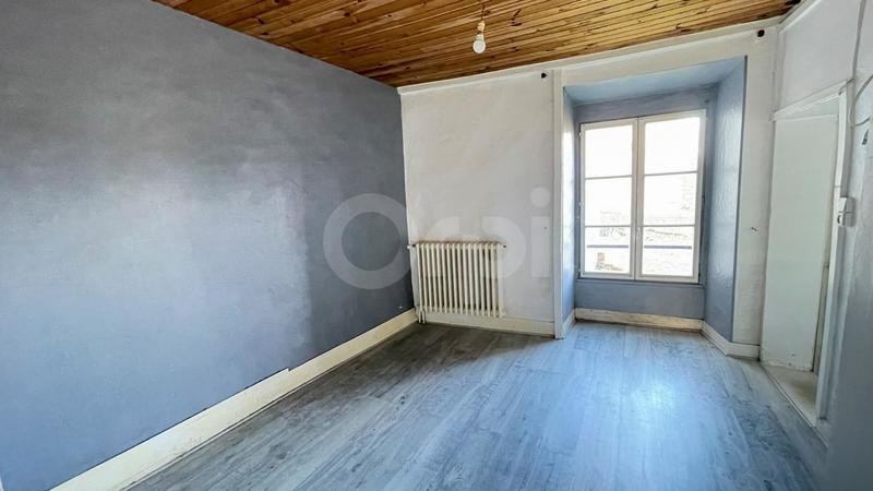 Maison - 182 m² - 6 pièces