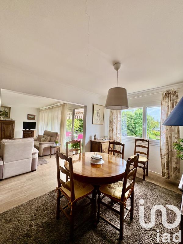 Appartement - 93 m² - 4 pièces