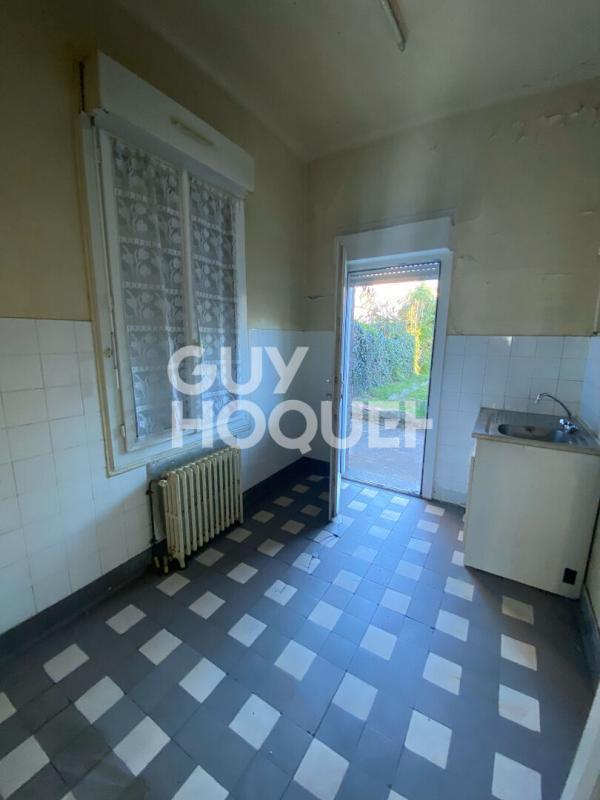 Maison - 90 m² - 5 pièces