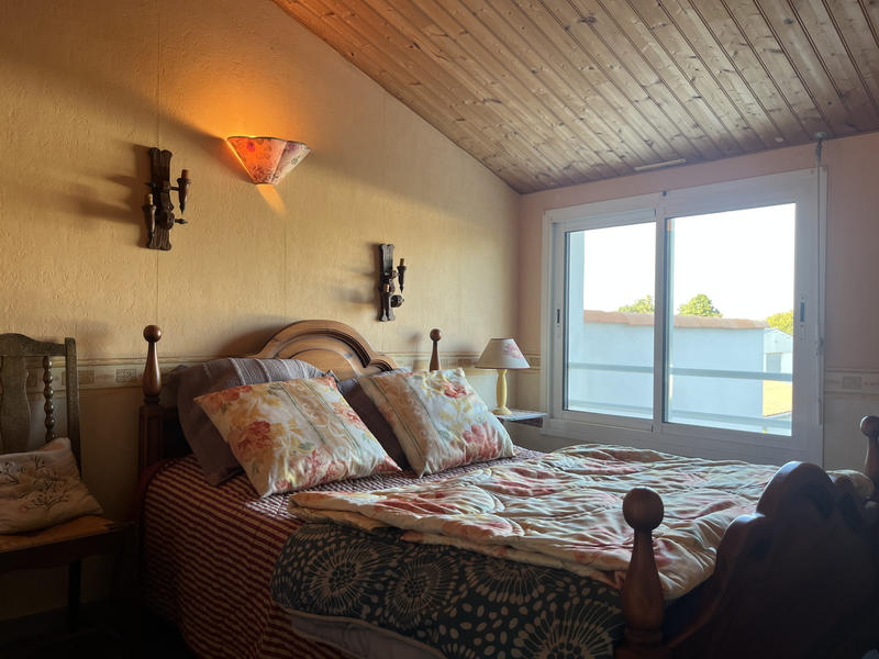 Propriété - 140 m² - 6 pièces