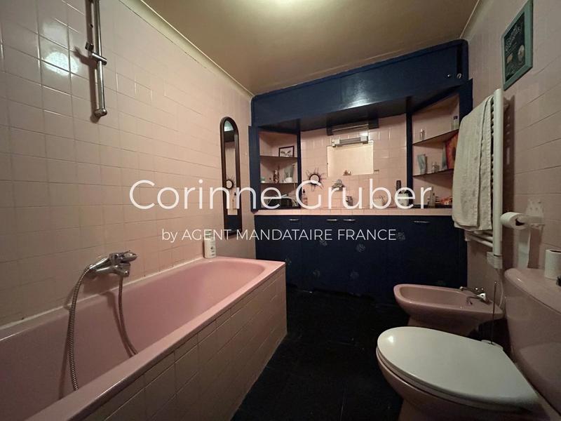 Appartement - 140 m² - 5 pièces