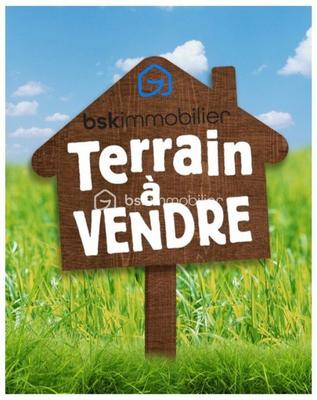 Terrain constructible - 915 m²