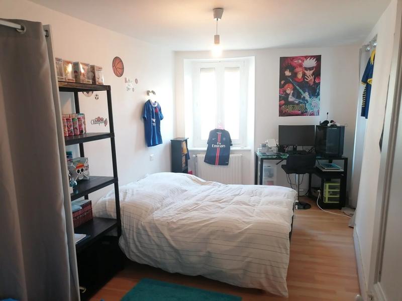 Maison - 102 m² - 5 pièces