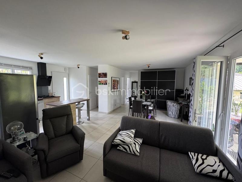 Maison - 67 m² - 3 pièces