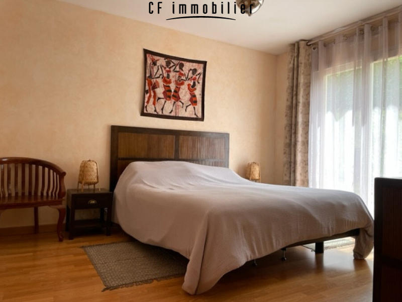 Maison - 143 m² - 5 pièces