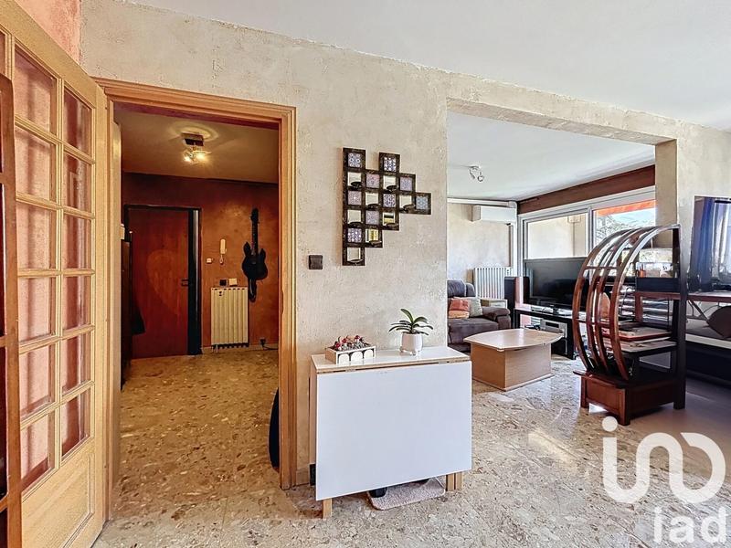 Appartement - 93 m² - 4 pièces