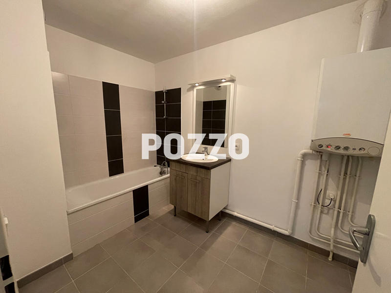 Appartement - 57 m² - 3 pièces