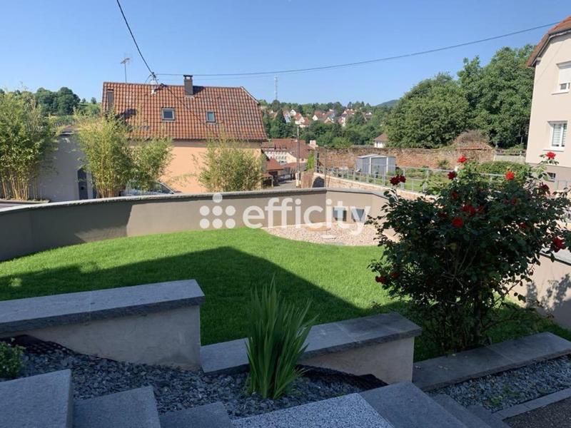 Maison - 175 m² - 6 pièces