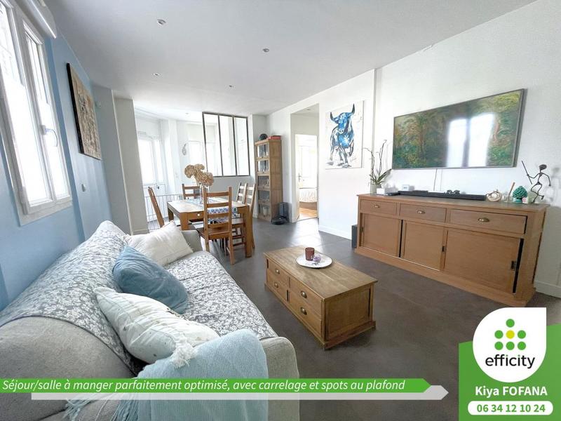 Appartement - 85 m² - 5 pièces