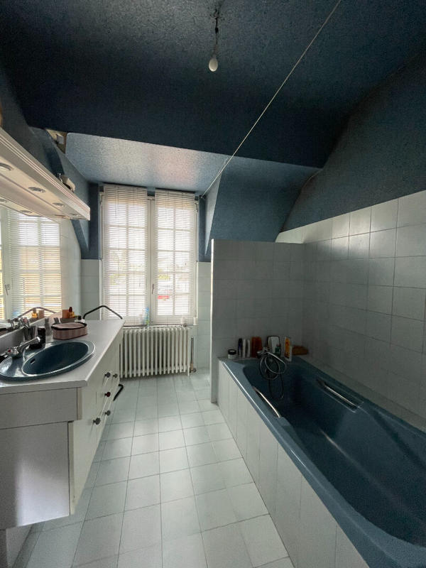 Maison - 192 m² - 6 pièces