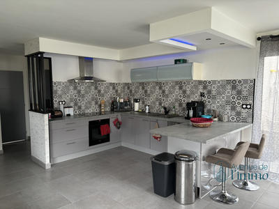 Maison - 101 m² - 4 pièces