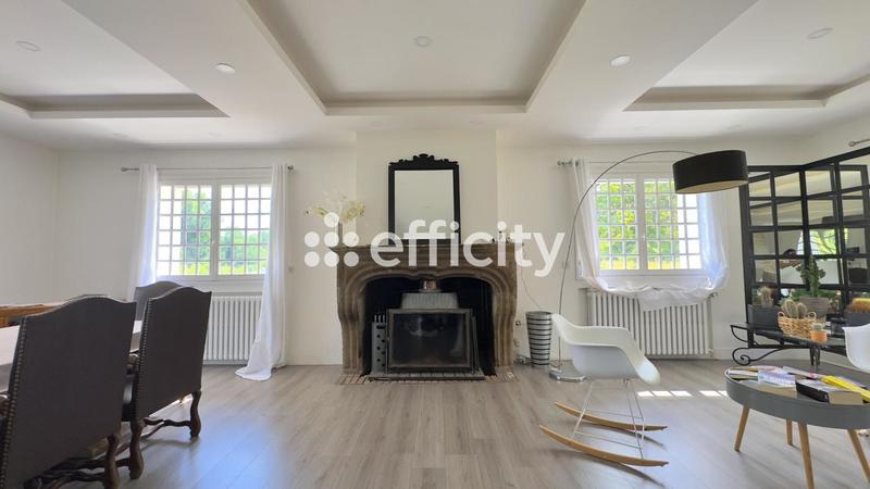 Maison de campagne - 224 m² - 9 pièces