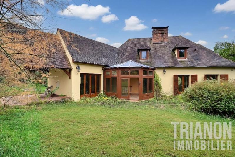 Maison - 240 m² - 7 pièces