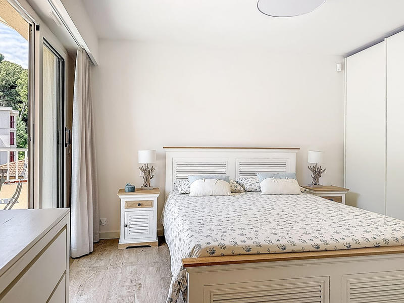 Appartement - 102 m² - 4 pièces